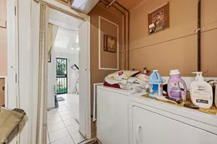 10066 S Van Vlissingen Rd, Chicago, IL 60617 - Photo 9