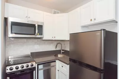 640 W Wrightwood Avenue #301, Chicago, IL 60614 - Photo 3