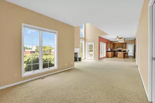 1704 Bentbrook Dr, Champaign, IL 61822 - Photo 21