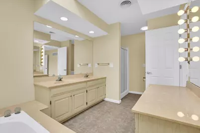 1704 Bentbrook Drive, Champaign, IL 61822 - Photo 37