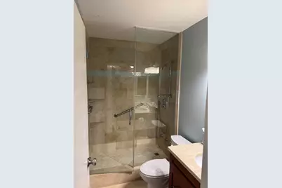 6933 N Kedzie Avenue #615, Chicago, IL 60645 - Photo 7
