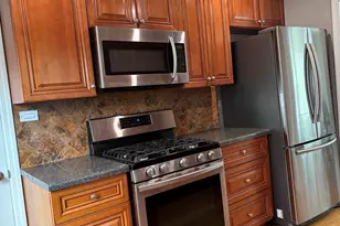 490 Grove Ave, Wood Dale, IL 60191 - Photo 9