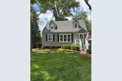 490 Grove Avenue, Wood Dale, IL 60191 - Photo 3