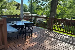 490 Grove Ave, Wood Dale, IL 60191 - Photo 7