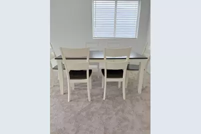 1066 Four Seasons Boulevard, Aurora, IL 60504 - Photo 5