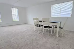 1066 Four Seasons Blvd, Aurora, IL 60504 - Photo 3