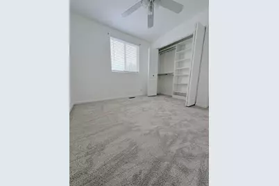 1066 Four Seasons Boulevard, Aurora, IL 60504 - Photo 17