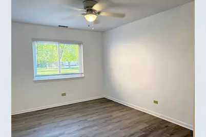 1104 Castilian Court #109, Glenview, IL 60025 - Photo 15