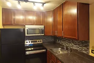 5813 Oakwood Dr, Lisle, IL 60532 - Photo 7
