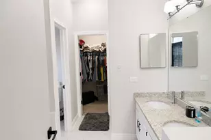 46 W Redhead Ct, Round Lake Beach, IL 60073 - Photo 13