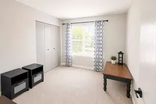 46 W Redhead Ct, Round Lake Beach, IL 60073 - Photo 15