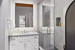 2222 N Racine Ave, Chicago, IL 60614 - Photo 17