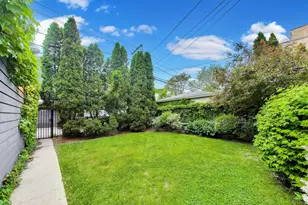 1331 W Norwood St, Chicago, IL 60660 - Photo 25