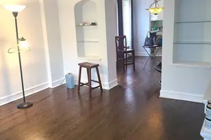 5256 N Virginia Ave, Chicago, IL 60625 - Photo 3