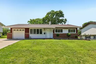 1450 Jefferson Rd, Hoffman Estates, IL 60169 - Photo 1