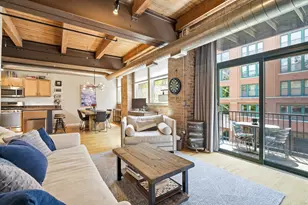 420 W Ontario St, Chicago, IL 60654 - Photo 15
