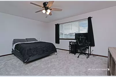 992 Mackenzie Drive, Antioch, IL 60002 - Photo 13
