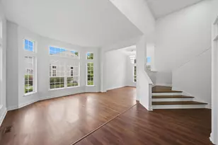 2210 Fieldcrest Dr, Mundelein, IL 60060 - Photo 17