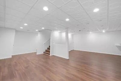2210 Fieldcrest Drive, Mundelein, IL 60060 - Photo 13