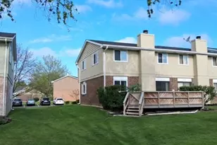 1633 Leytonstone Dr, Wheaton, IL 60189 - Photo 5
