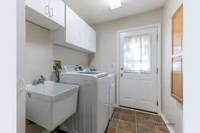 1214 Shoreline Drive, Aurora, IL 60504 - Photo 17