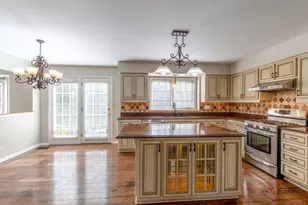 1214 Shoreline Dr, Aurora, IL 60504 - Photo 15