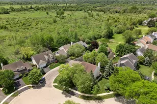 303 Balmoral Dr, Bartlett, IL 60103 - Photo 35
