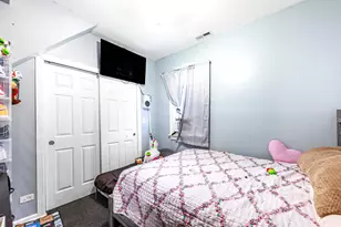 3236 S 49th Ave, Cicero, IL 60804 - Photo 5