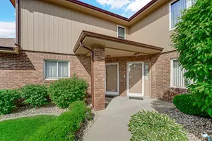 15006 Mayo Dr, Orland Park, IL 60462 - Photo 3