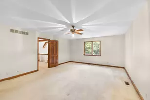 37W305 Crane Rd, Saint Charles, IL 60175 - Photo 17