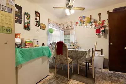 1634 Loomis Street, Rockford, IL 61102 - Photo 3