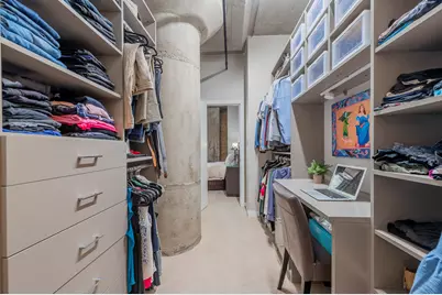 411 W Ontario Street #220, Chicago, IL 60654 - Photo 11
