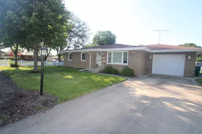 1200 Hosmer Street, Joliet, IL 60435 - Photo 1