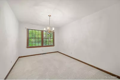 2318 Sudbury Lane, Geneva, IL 60134 - Photo 7