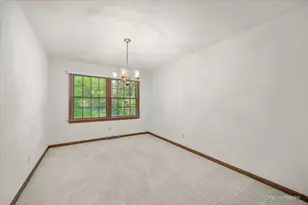 2318 Sudbury Ln, Geneva, IL 60134 - Photo 7