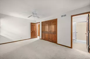 2318 Sudbury Ln, Geneva, IL 60134 - Photo 17
