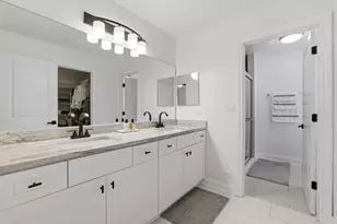 990 Sweetflower Dr, Hoffman Estates, IL 60169 - Photo 17