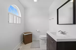 990 Sweetflower Dr, Hoffman Estates, IL 60169 - Photo 19