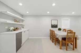 990 Sweetflower Dr, Hoffman Estates, IL 60169 - Photo 23
