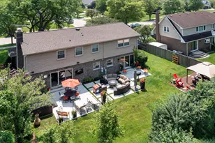 3956 Rutgers Ln, Northbrook, IL 60062 - Photo 41