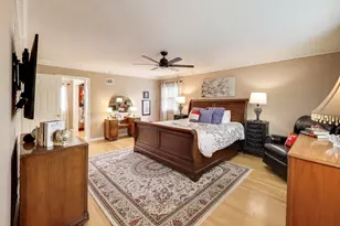 3956 Rutgers Ln, Northbrook, IL 60062 - Photo 19