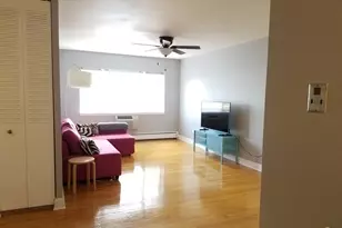 7854 S South Shore Dr, Chicago, IL 60649 - Photo 3