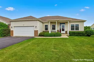 1004 Monroe Ave, McHenry, IL 60050 - Photo 1