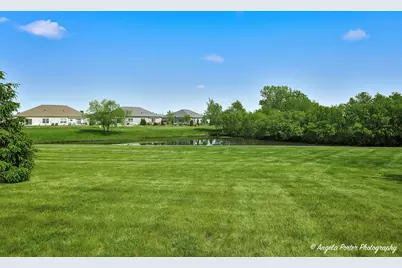 1004 Monroe Avenue, McHenry, IL 60050 - Photo 3
