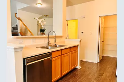 24121 Walnut Circle, Plainfield, IL 60585 - Photo 5