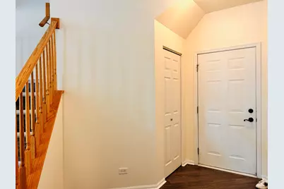 24121 Walnut Circle, Plainfield, IL 60585 - Photo 3
