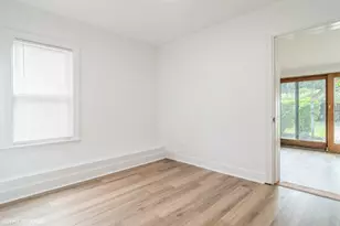 5809 N Rogers Ave, Chicago, IL 60646 - Photo 13