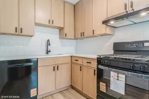 5809 N Rogers Ave, Chicago, IL 60646 - Photo 5