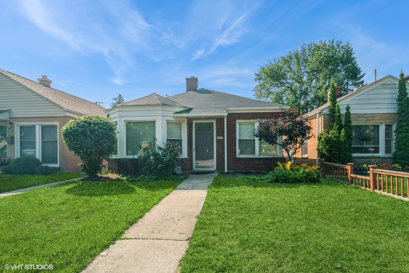5809 N Rogers Ave, Chicago, IL 60646 - MLS 12657191 - Coldwell Banker