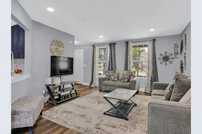 373 Lakewood Boulevard, Park Forest, IL 60466 - Photo 9